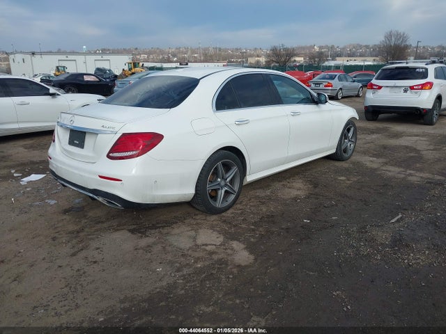 WDDZF4KB8HA060518 Mercedes-Benz E 300 4matic
