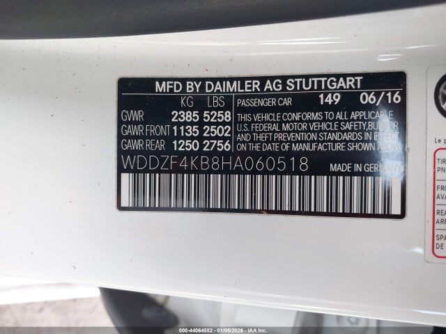 WDDZF4KB8HA060518 Mercedes-Benz E 300 4matic