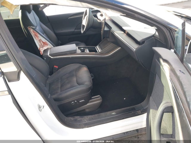 Tesla Model X Long Range 2025 7SAXCDE5XSF465748 Image 5