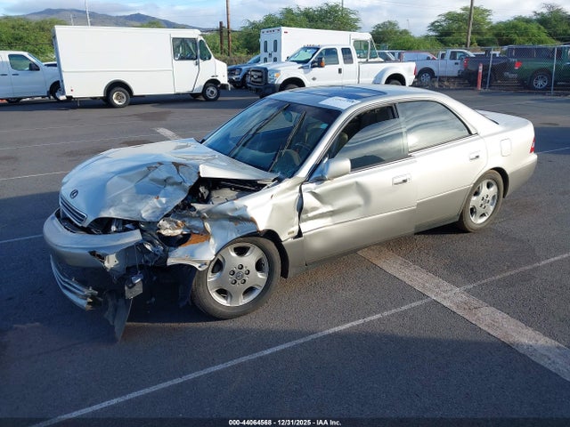 44064568 :رقم المزاد ، JT8BF28G310316285 vin ، 2001 Lexus Es 300 مزاد بيع