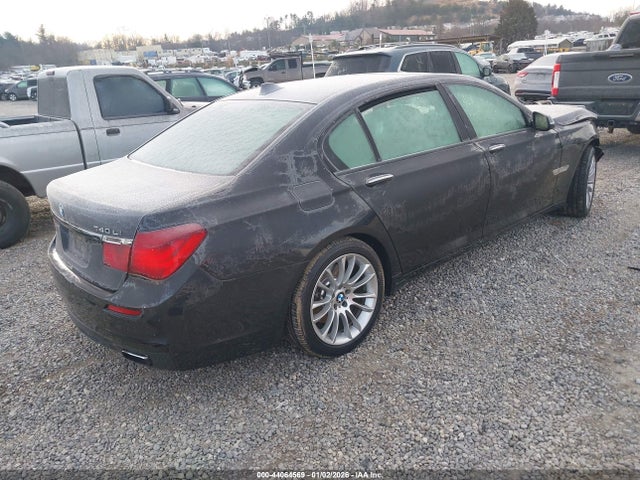 2013 BMW 740LI WBAYF4C54DD128060 Photo 3