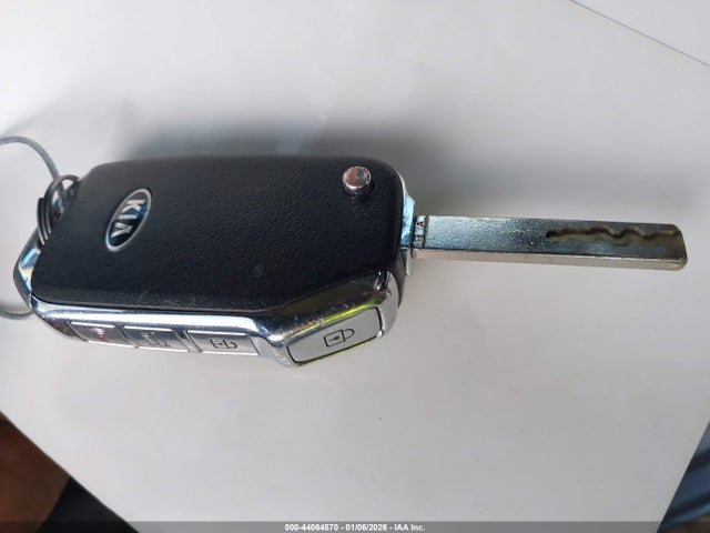 2019 Kia Forte Lxs მანქანა იყიდება აუქციონზე, vin: 3KPF24AD9KE098937, აუქციონის ნომერი: 44064570