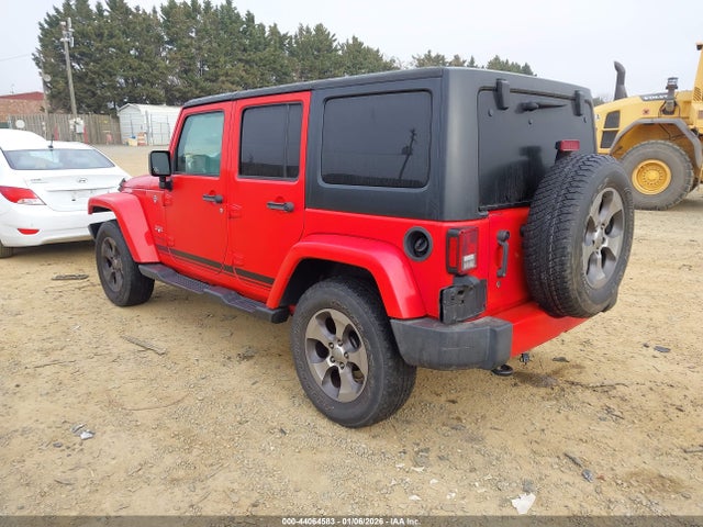 2018 JEEP WRANGLER JK UNLIMITED 1C4BJWEG3JL935785 Photo 2