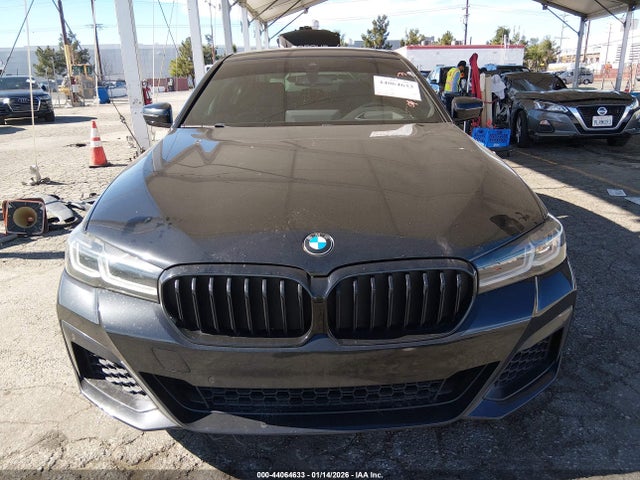 BMW M550i Xdrive 2021 WBA13BK05MCG59720 Image 13