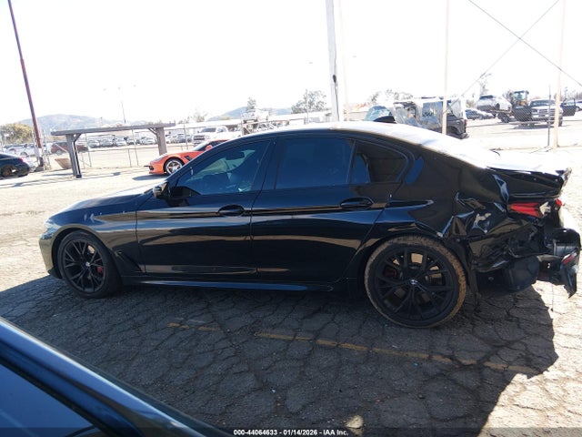 BMW M550i Xdrive 2021 WBA13BK05MCG59720 Image 15