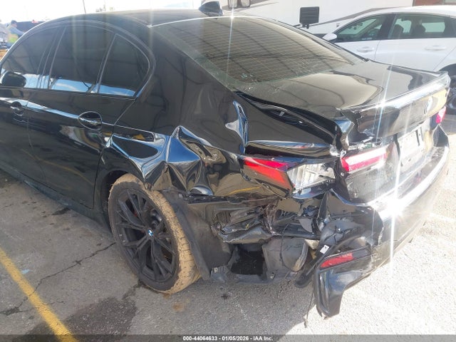 BMW M550i Xdrive 2021 WBA13BK05MCG59720 Image 18