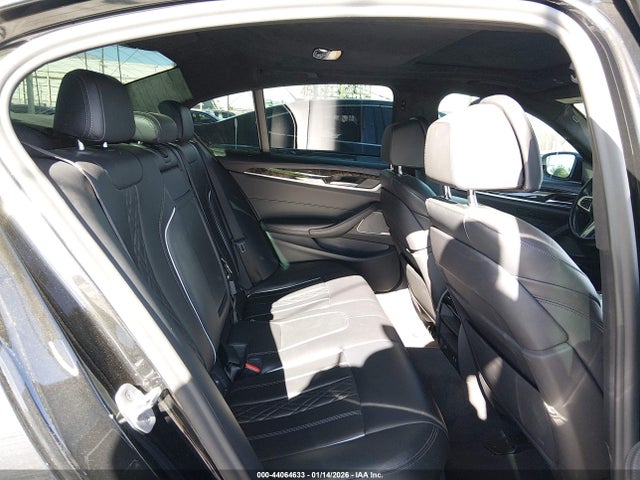 BMW M550i Xdrive 2021 WBA13BK05MCG59720 Image 8