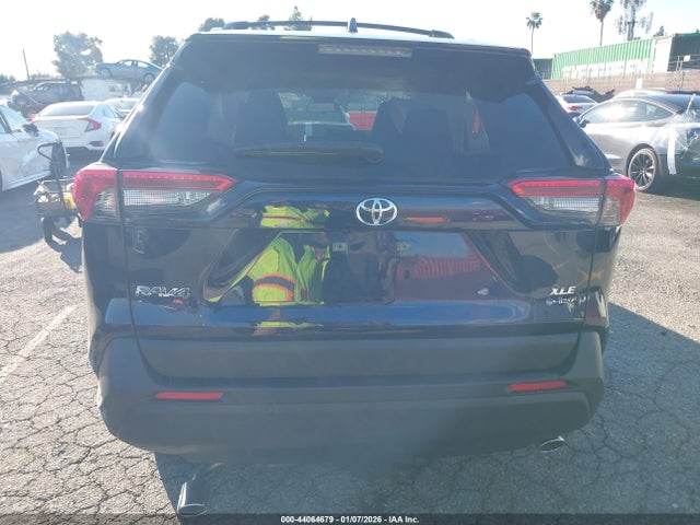 JTMRWRFV6SJ086974 Toyota Rav4 Hybrid Xle