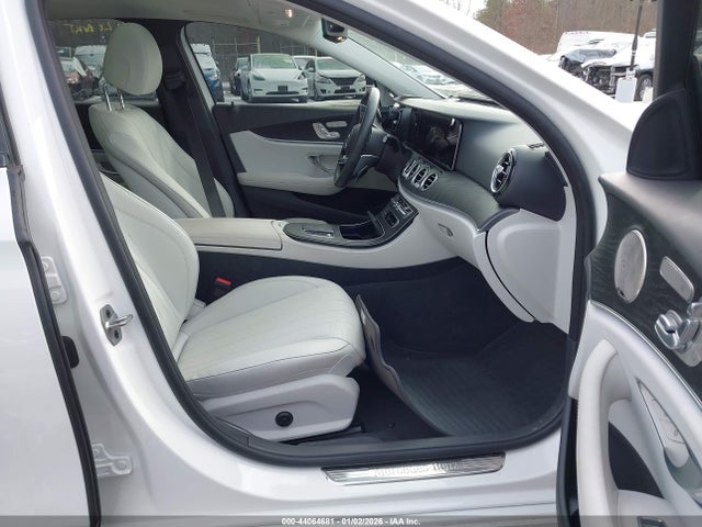 2022 MERCEDES-BENZ E 350 W1KZF8EBXNB010177 Photo 4