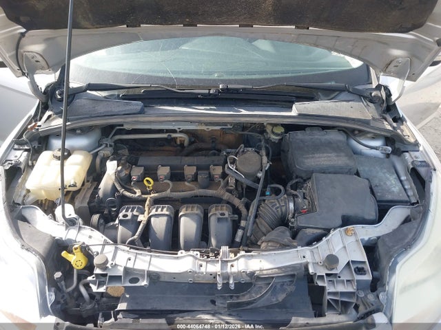 1FADP3K2XEL403041 Ford FOCUS SE