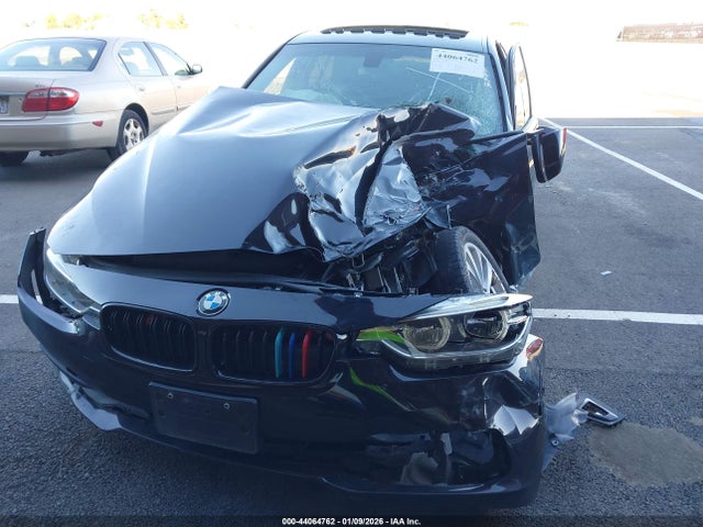 2018 BMW 320I WBA8E1G5XJNU92260 Photo 5