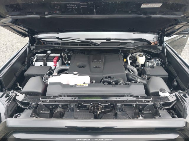 5TFLA5DB7TX358503 Toyota Tundra Sr5 Crewmax 5.5&#039; Bed