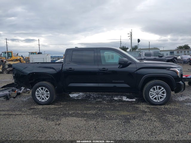 5TFLA5DB7TX358503 Toyota Tundra Sr5 Crewmax 5.5&#039; Bed