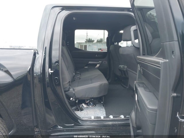 5TFLA5DB7TX358503 Toyota Tundra Sr5 Crewmax 5.5&#039; Bed