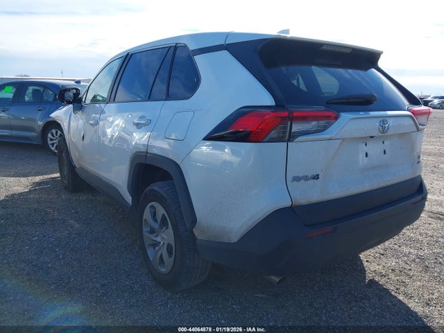 2T3G1RFV0PW387951 Toyota RAV4 LE