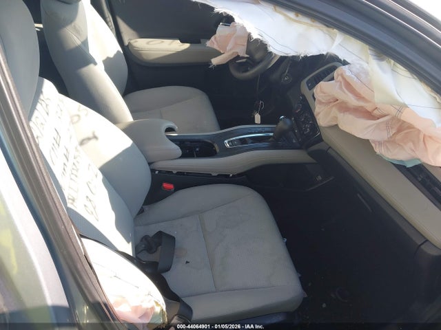 2019 HONDA HR-V 3CZRU5H32KG712705 Photo 4