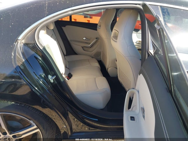 2020 MERCEDES-BENZ CLA 250 WDD5J4HB6LN071832 Photo 7