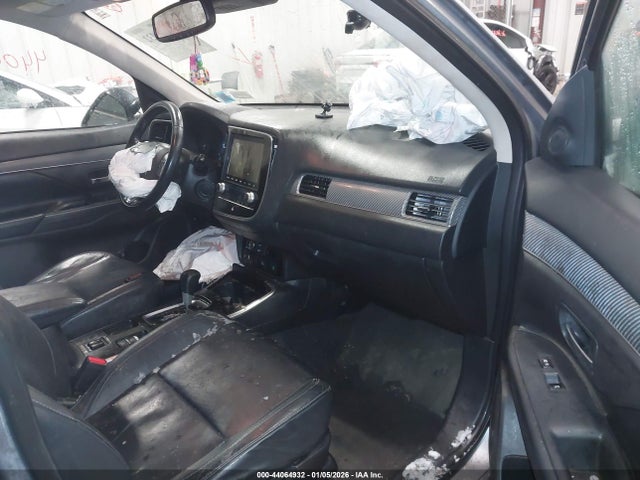 2020 MITSUBISHI OUTLANDER JA4AD3A3XLZ018390 Photo 4