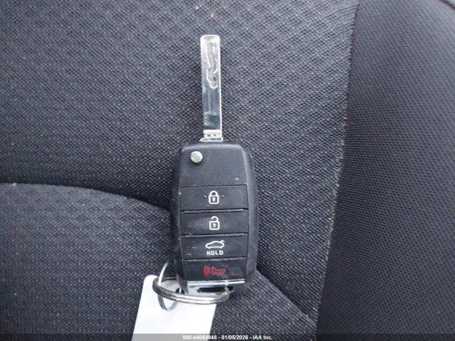 5XXGT4L38HG149303 KIA Optima Lx