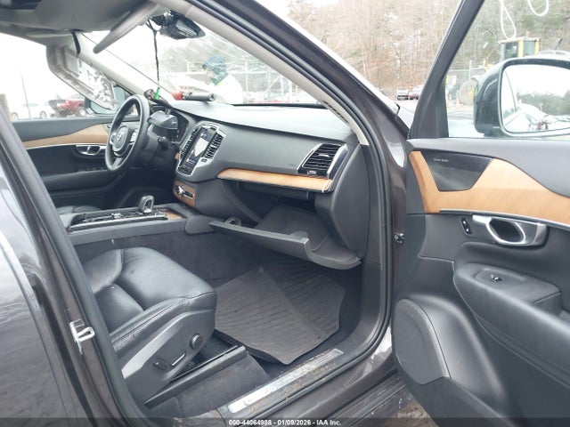 2023 VOLVO XC90 YV4062PN7P1923427 Photo 4