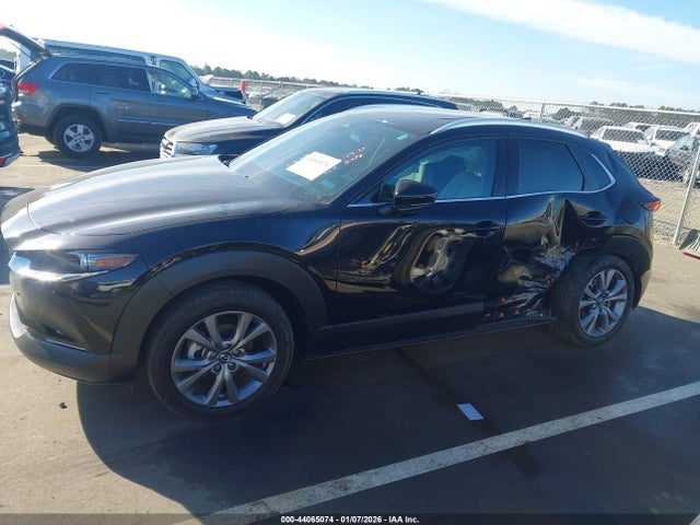 Продаж на аукціоні авто 2024 Mazda Cx-30 2.5 S Premium Package, vin: 3MVDMBDM2RM671628, номер лоту: 44065074