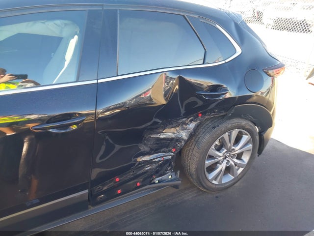 Продаж на аукціоні авто 2024 Mazda Cx-30 2.5 S Premium Package, vin: 3MVDMBDM2RM671628, номер лоту: 44065074