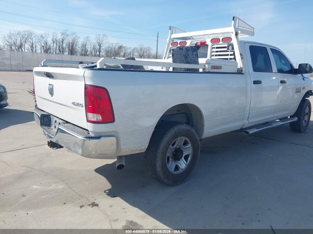 3C6UR5HJXJG332792 RAM 2500 Tradesman 4x4 8&#039; Box