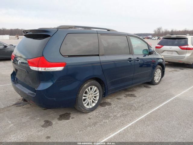 2011 TOYOTA SIENNA 5TDYK3DCXBS013440 Photo 3