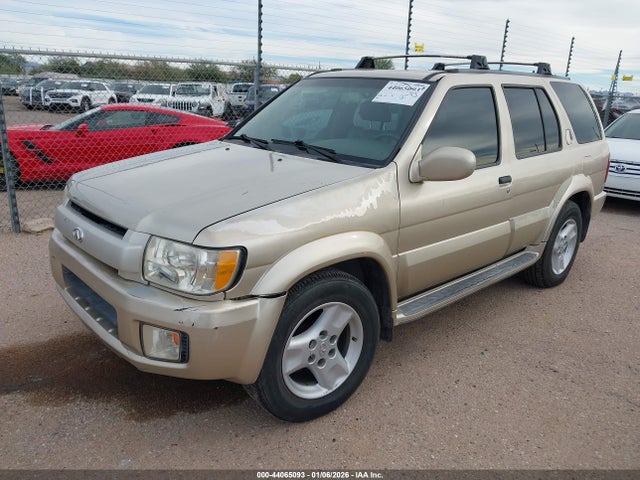 2001 INFINITI QX4 JNRDR09X71W204171 Photo 1