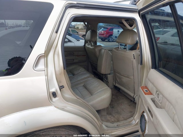 2001 INFINITI QX4 JNRDR09X71W204171 Photo 7