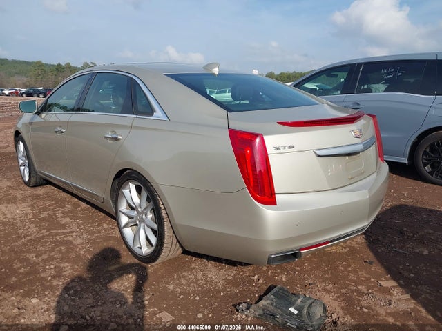 2016 CADILLAC XTS 2G61P5S37G9153868 Photo 2