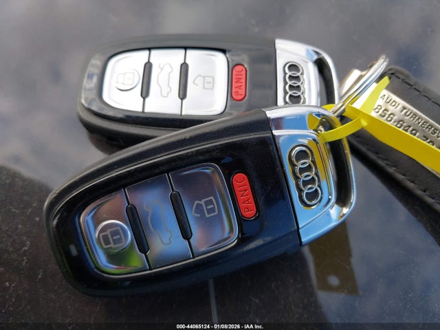 2011 AUDI A8 L WAURVAFD8BN004647 Photo 10