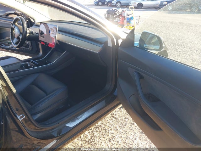 2020 TESLA MODEL 3 5YJ3E1EB0LF600649 Photo 4