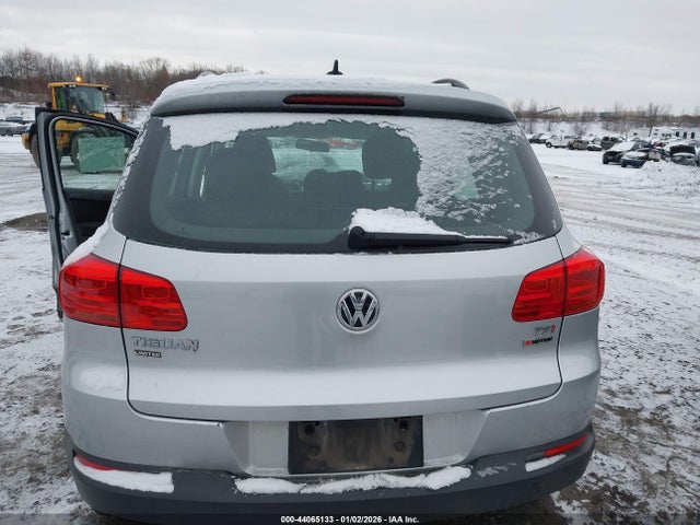 Продаж на аукціоні авто 2018 Volkswagen Tiguan Limited 2.0t, vin: WVGBV7AX4JK004195, номер лоту: 44065133