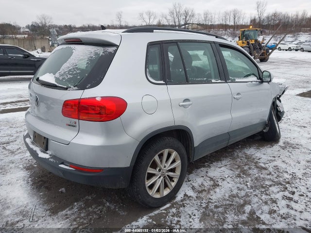Продаж на аукціоні авто 2018 Volkswagen Tiguan Limited 2.0t, vin: WVGBV7AX4JK004195, номер лоту: 44065133