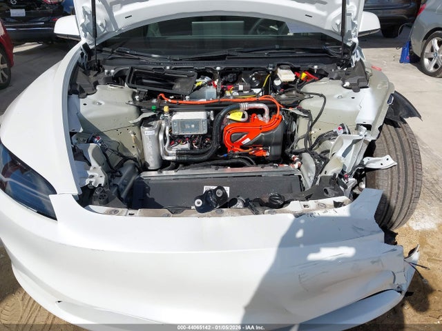 2025 TESLA MODEL 3 5YJ3E1EA1SF033535 Photo 9