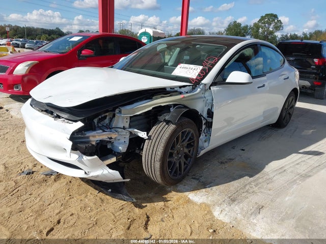 2025 TESLA MODEL 3 5YJ3E1EA1SF033535 Photo 1