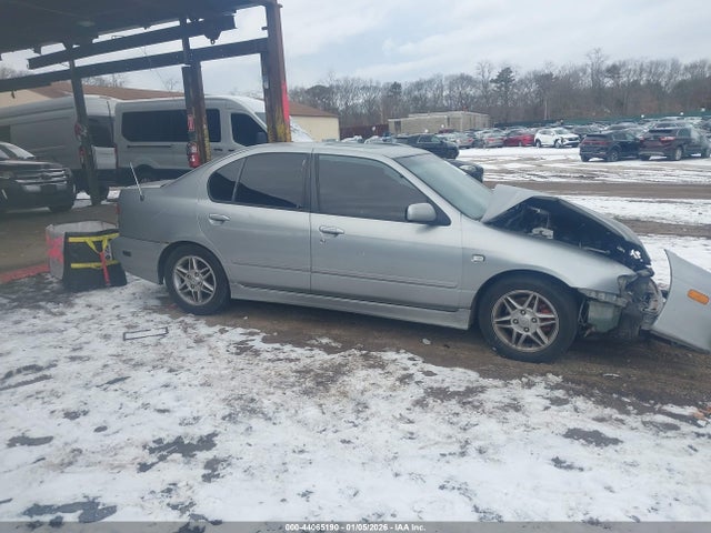 2000 Infiniti G20 Luxury/touring მანქანა იყიდება აუქციონზე, vin: JNKCP11A4YT304883, აუქციონის ნომერი: 44065190