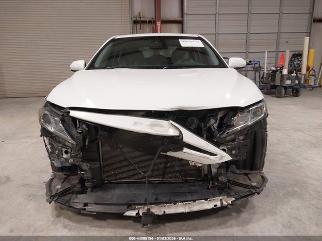 4T1B11HK4JU678175 Toyota CAMRY SE