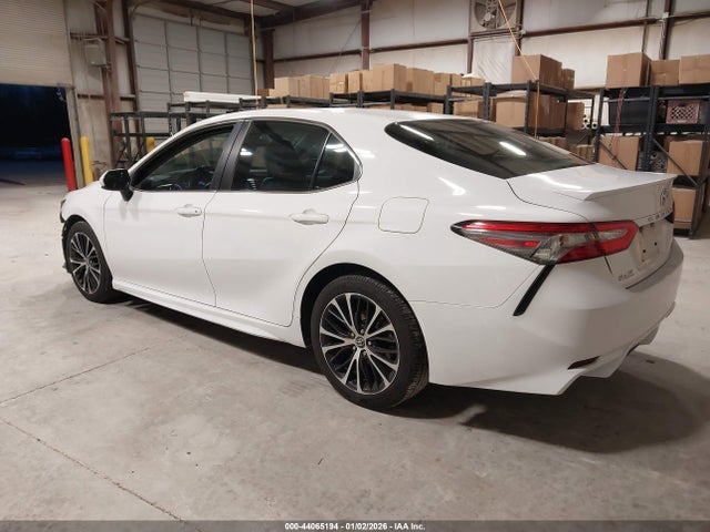 4T1B11HK4JU678175 Toyota CAMRY SE