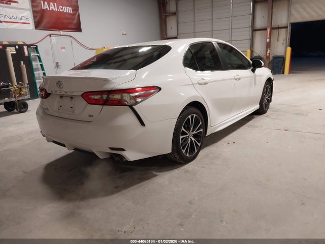 4T1B11HK4JU678175 Toyota CAMRY SE