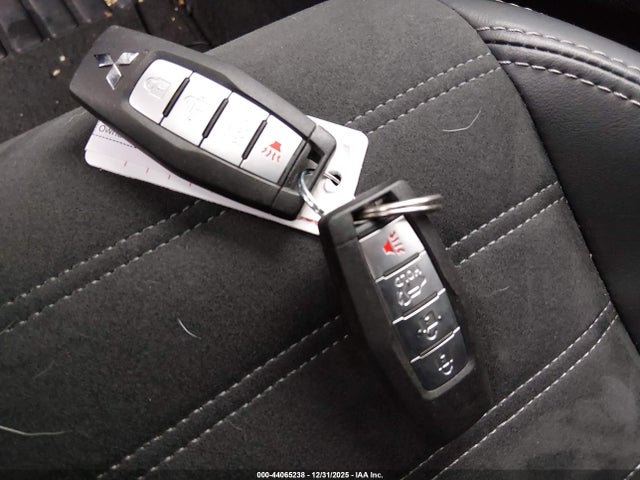 2024 MITSUBISHI OUTLANDER JA4J4VA82RZ042764 Photo 10