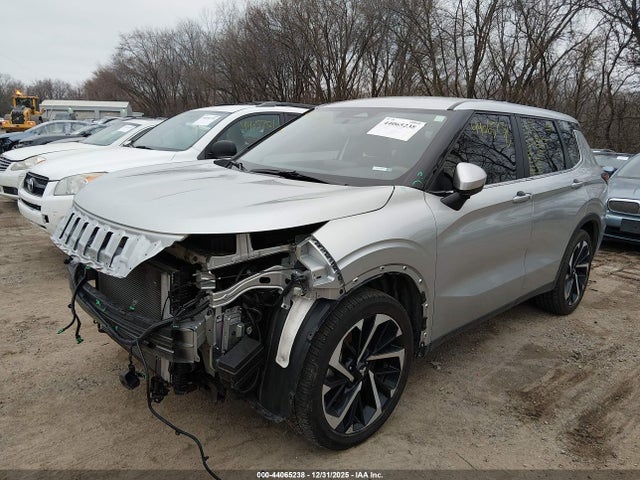 2024 MITSUBISHI OUTLANDER JA4J4VA82RZ042764 Photo 1