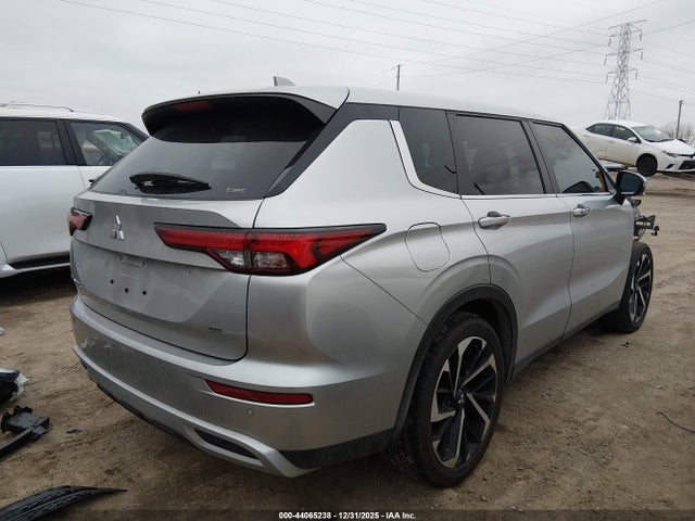 2024 MITSUBISHI OUTLANDER JA4J4VA82RZ042764 Photo 3