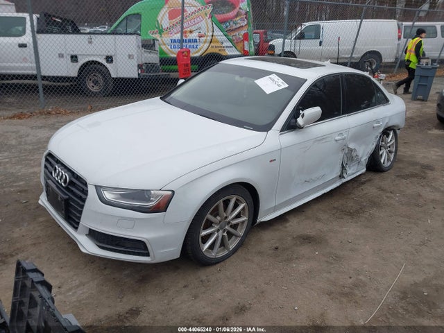 2015 AUDI A4 WAUFFAFL5FN024917 Photo 1