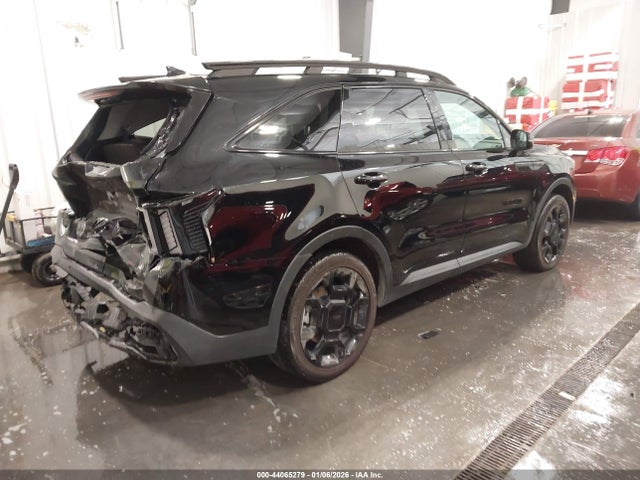 5XYRHDJF0SG326193 KIA Sorento X-line Ex