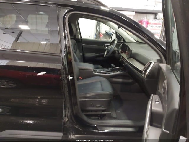 5XYRHDJF0SG326193 KIA Sorento X-line Ex