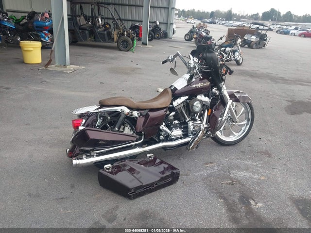 2007 HARLEY-DAVIDSON FLHX 1HD1KB4117Y632738 Photo 3