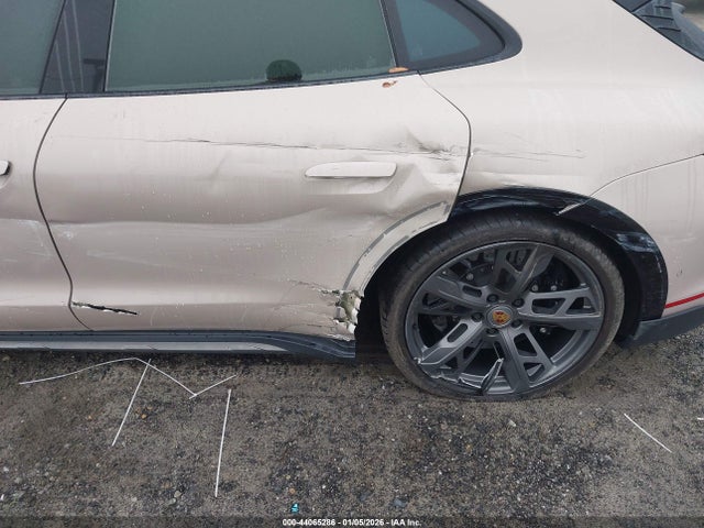 2023 PORSCHE TAYCAN CROSS TURISMO WP0BC2Y12PSA68066 Photo 5