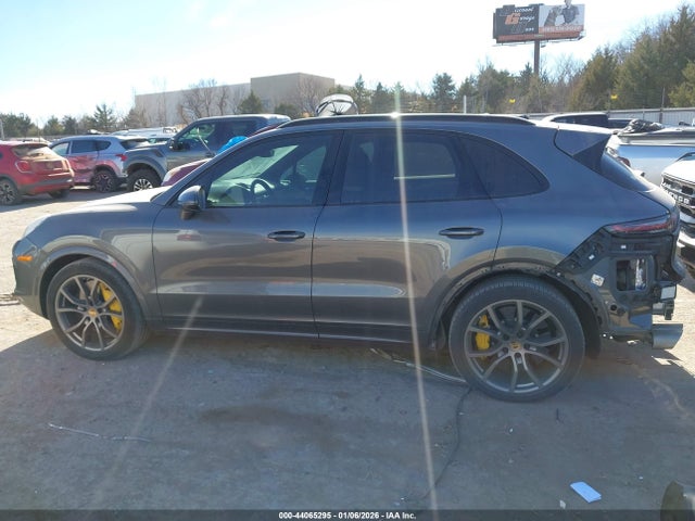 WP1AF2AY5KDA80649 Porsche Cayenne Turbo